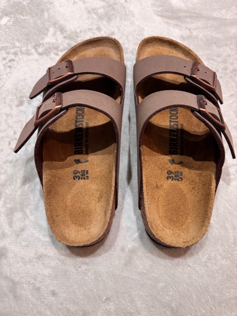 NWOT Birkenstock Womens Arizona Birkibuc Sandal, Mocha, EU 39/US 8, Narrow Width - Picture 7 of 14